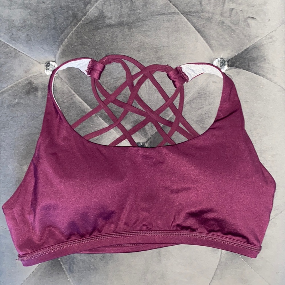 Sports bra